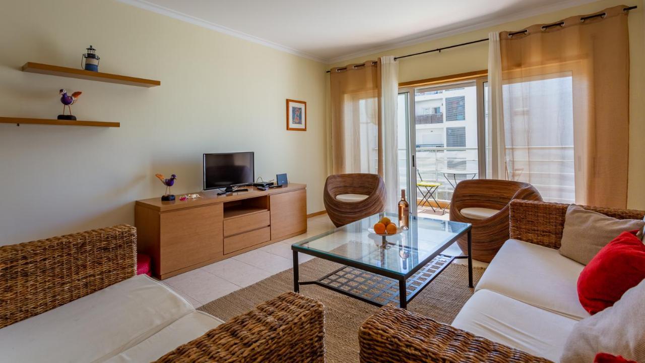 Bright & Lovesome Apartment W/ Balcony In Portimao By Lovelystay Exterior photo